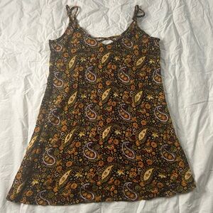 Shyanne ✨ Paisley Print Sleeveless Mini Dress